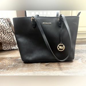 Michael Kors leather tote bag (black)